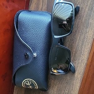 Ray-Ban RB4151